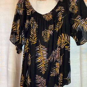 Off the shoulder palm print